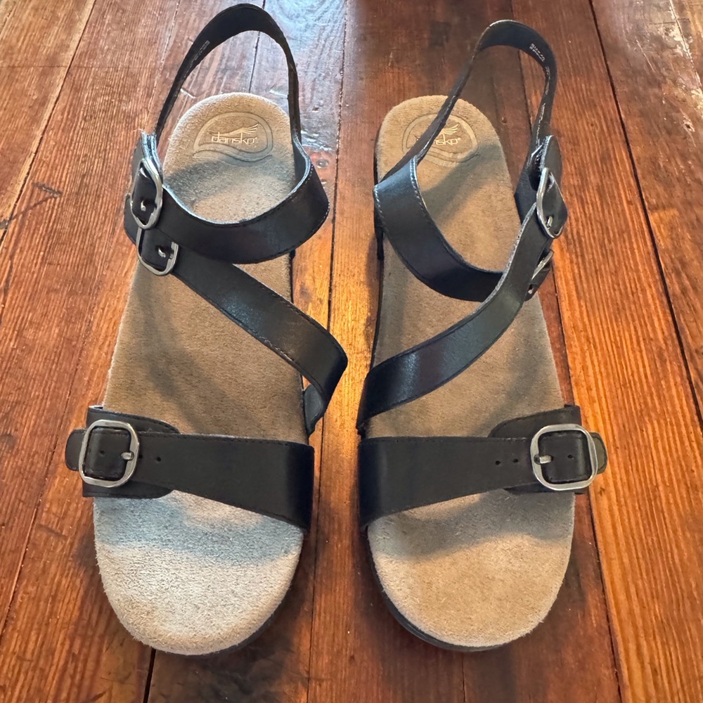 Black Strappy Sandals- Dansko